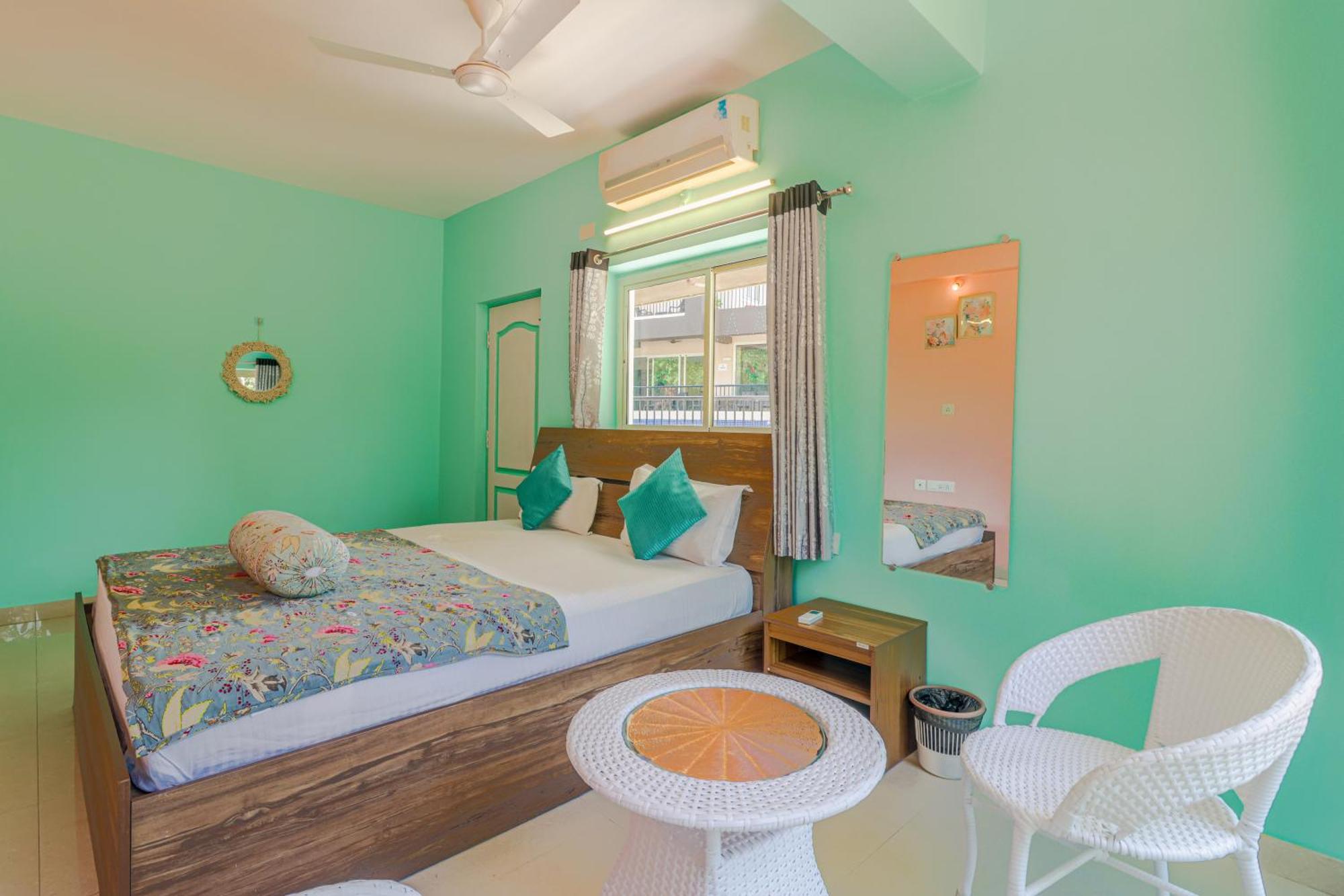 4Bhk Sparkling Apartment Near Beach Pool & Bar 2Bhkx2 Вагатор Номер фото